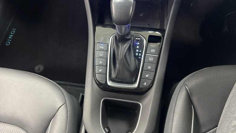 Hyundai IONIQ 1.6 GDi Hybrid Premium SE 5dr DCT Hybrid Hatchback